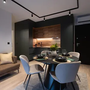  Apartment Artemis