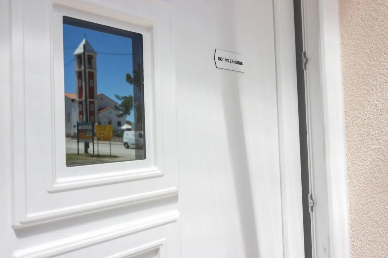 Rooms Zemunik Donji Zemunik 0*,