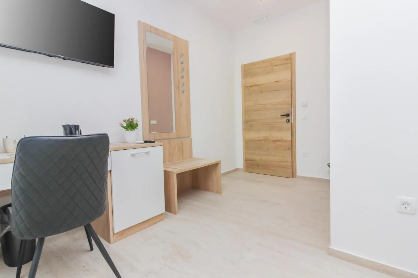 Rooms Zemunik Donji Zemunik 公寓