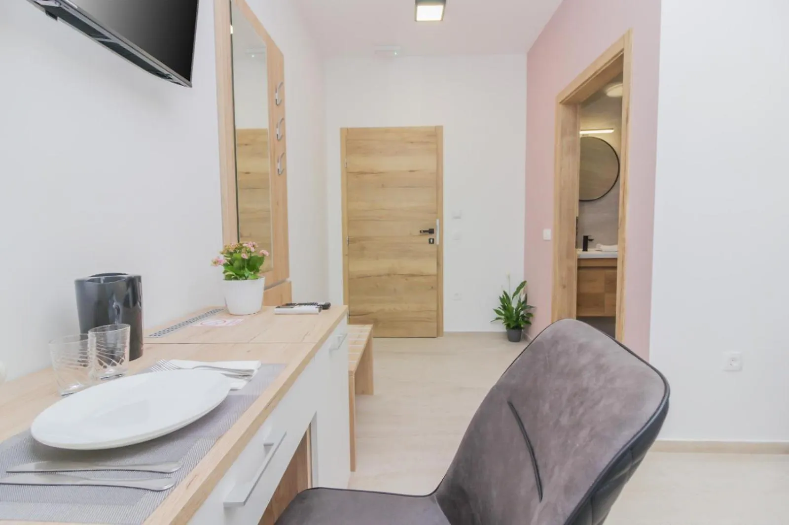 公寓 Rooms Zemunik Donji Zemunik 克罗地亚